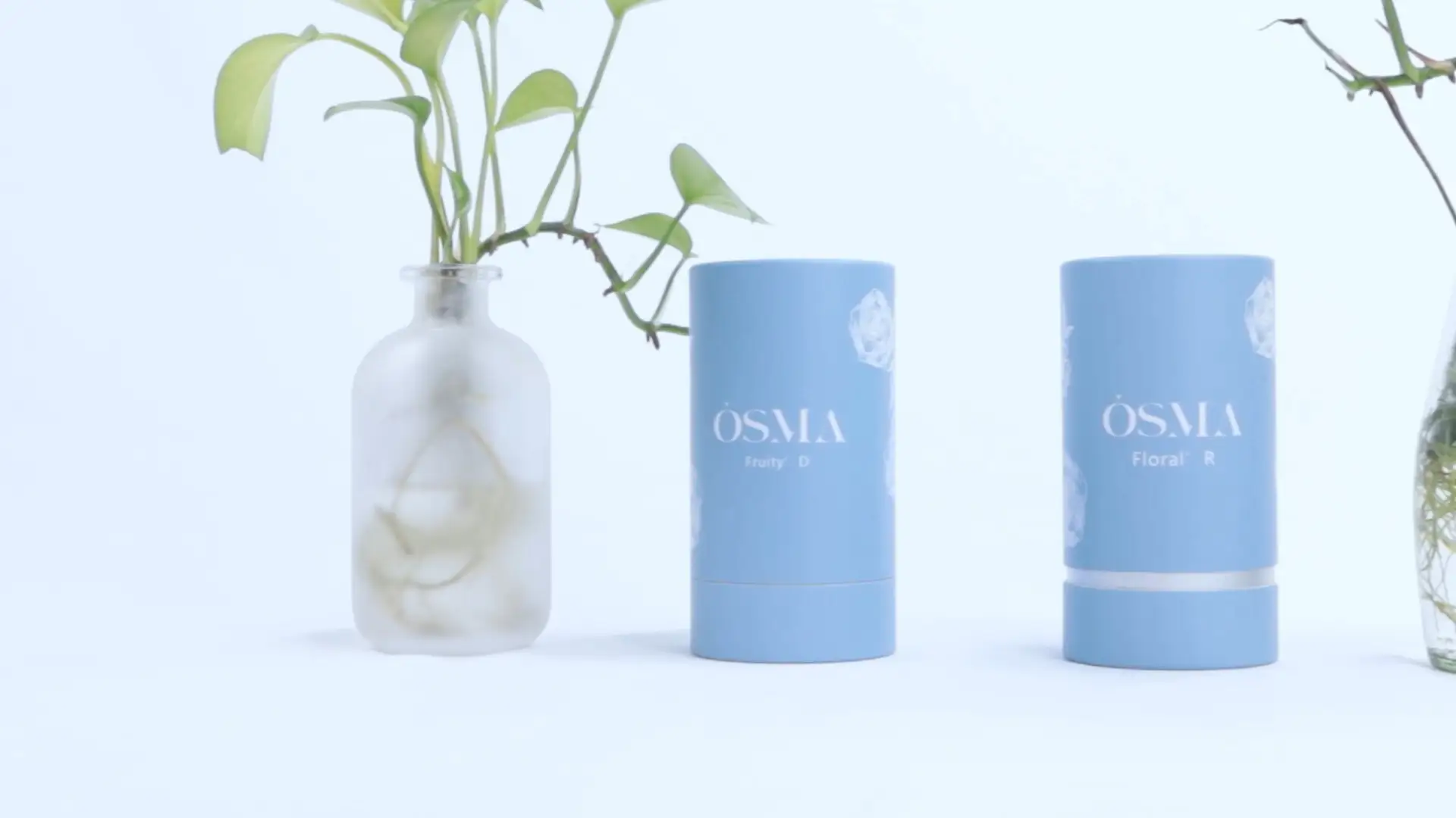 Custom Luxury cylinder Cosmetic Essential Oil Packaging Boxes Skincare Eyeliner Cardboard Round Paper tube 1